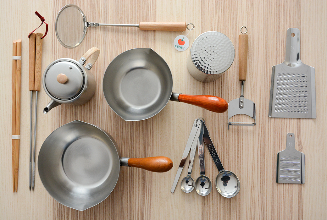 工房アイザワ ティ－キャディ茶筒（槌目仕上げ） No.70247 【ブラック