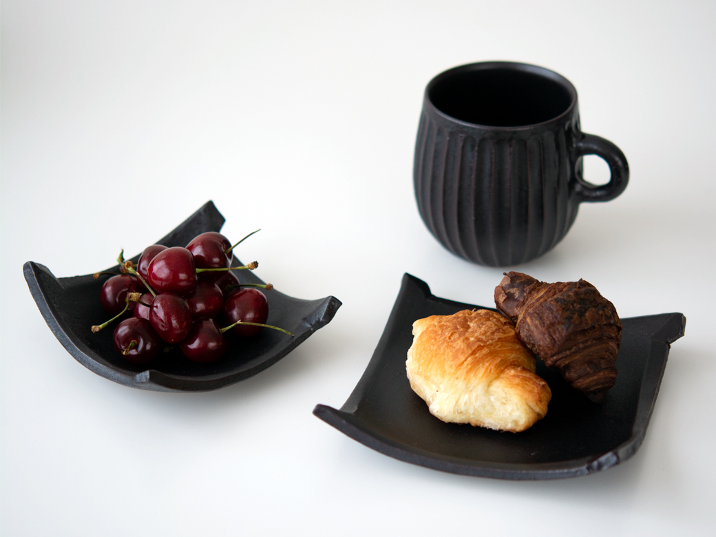 山田茂樹 花皿（小・12.5cm）／2カラー | 山田茂樹／うつわ作家